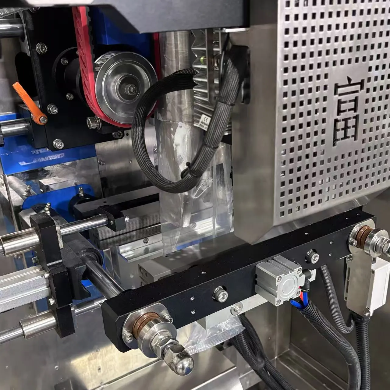 Unidad de termosellado estable para envasado de bolsas de polvo